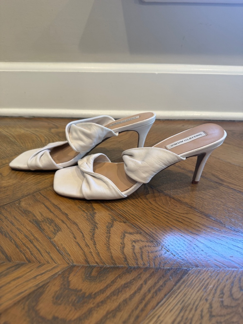 Saks Fifth Avenue White Knotted Double-Band Slide Sandals - Picture 2 of 3